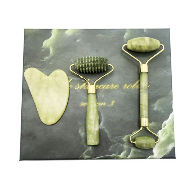 Chinese Medicine Natural Jade Facial Massage Gua Sha Board Set Green Jade Roller With Box